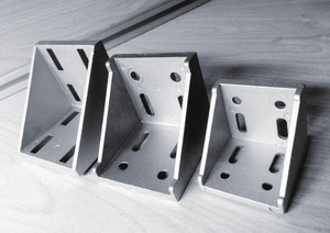 Corner pieces